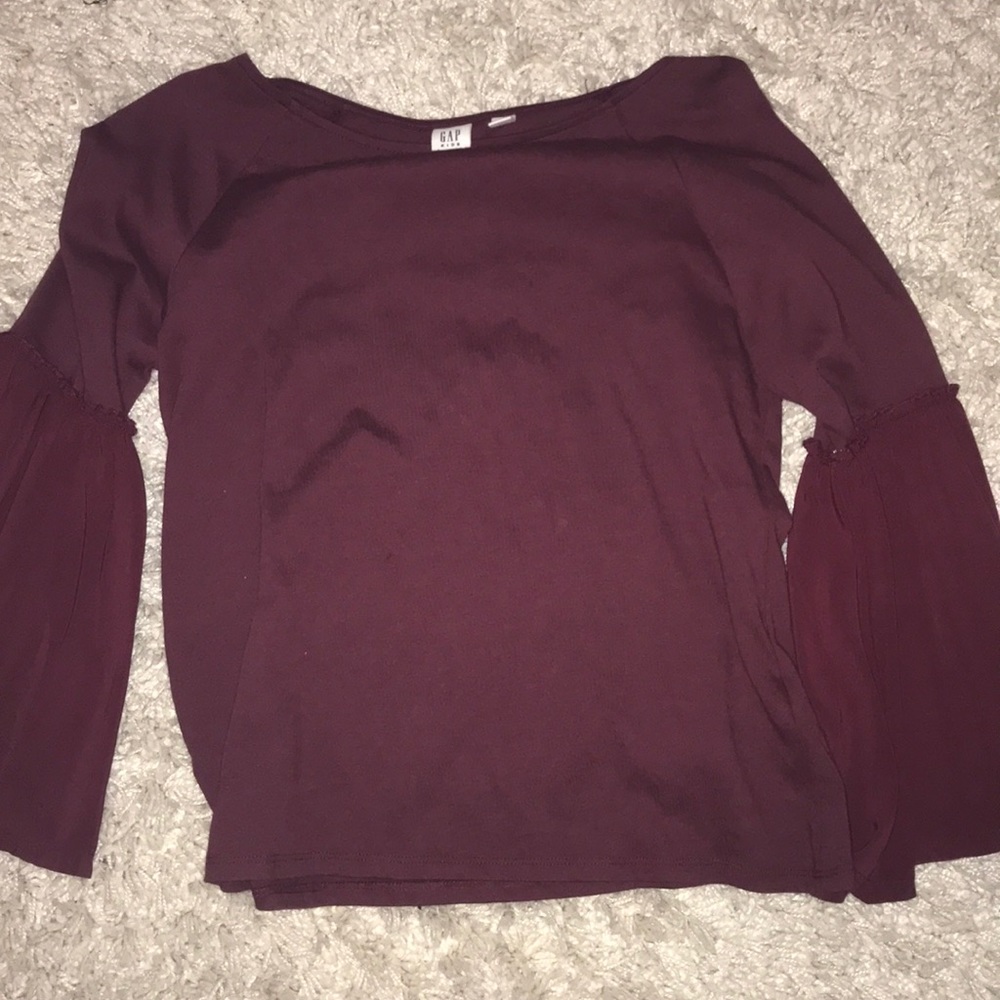 Gap shirt